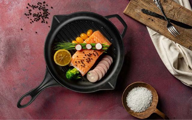 emayliran-chugunen-tigan-3